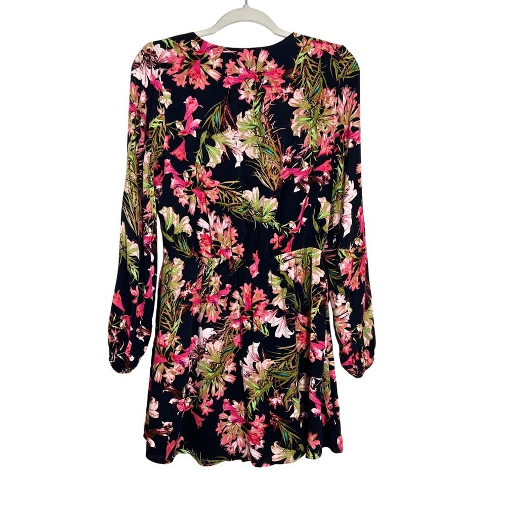 Lovers and Friends Black Floral Deep V-Neck Long Sleeve Mini Dress Size Medium - Picture 3 of 7